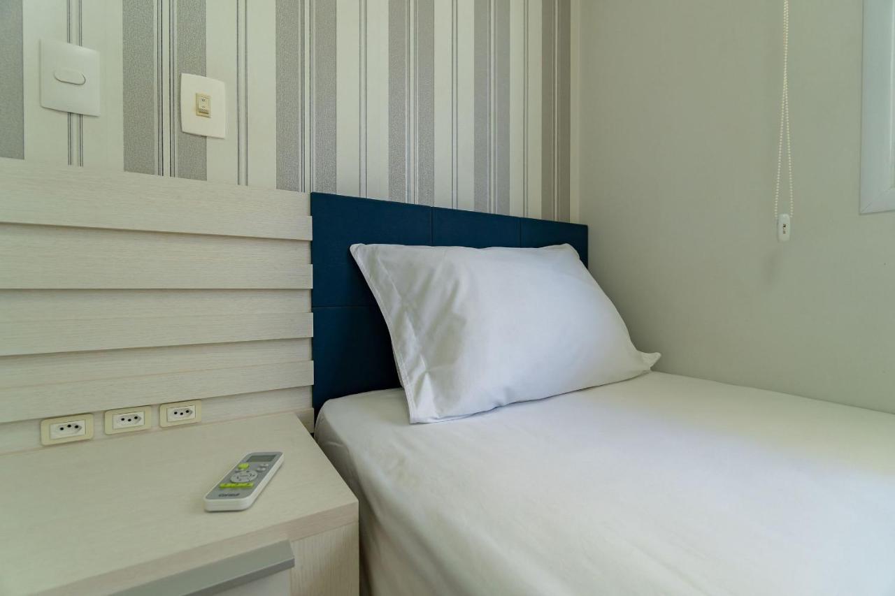 Varandas Do Atlantico - Apartamento Em Condominio Pe Na Areia Бомбиньяс Экстерьер фото
